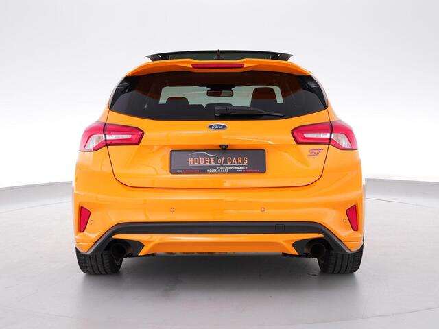 Ford FOCUS ST-3 2.3 280pk PERFORMANCE PACK |dealer onderhouden|panoramadak|B&O|HUD|adaptive cruise control|Apple Carplay|BLIS|winterpack|elek. verstelbare stoelen|lane assist|