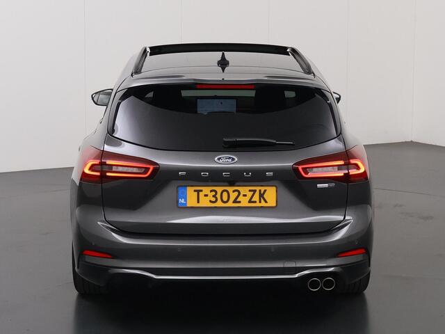 Ford FOCUS Wagon 1.0 EcoBoost Hybrid ST Line X | Elektr wegklapbare trekhaak | Panoramadak | Winterpakket | Adaptieve cruise control | Elektrische achterklep | B&O | Parkeercamera |