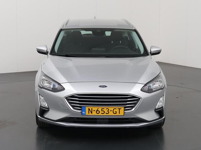 Ford FOCUS Wagon 1.0 EcoBoost Hybrid Trend Edition Business | Navigatie | AGR Stoel | Parkeercamera | Airco