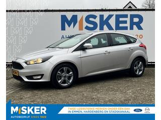 ford-focus-1.0-lease-edition