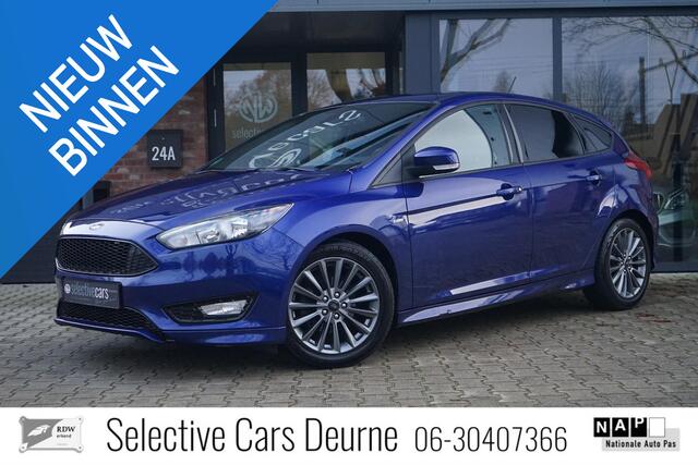 Ford FOCUS 1.0 ST-Line , Deep Impact Blue, PDC, Dealer-OH, Nieuwe Distributie.