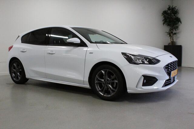 Ford FOCUS 1.0 EcoBoost ST Line Business | PDC-V/A | NAVIGATIE | DAB-RADIO | CARPLAY | 17'LMV | AIRCO | D-GLAS | LED |