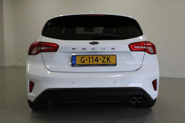 Ford FOCUS 1.0 EcoBoost ST Line Business | PDC-V/A | NAVIGATIE | DAB-RADIO | CARPLAY | 17'LMV | AIRCO | D-GLAS | LED |