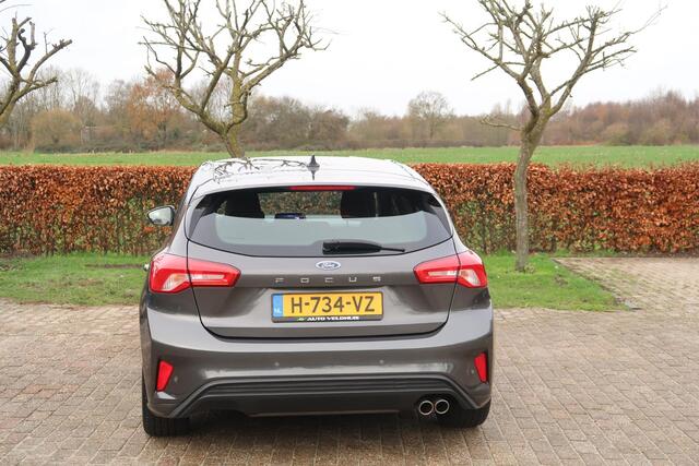 Ford FOCUS 1.0 EcoBoost ST Line Business