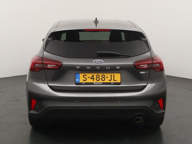 Ford FOCUS EcoBoost Hybrid 125pk Titanium | Nw model I Sync 4 I Climate I Navi I All Seasonbanden