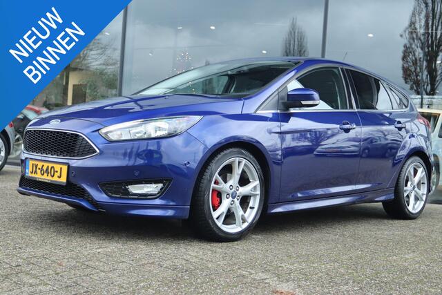 Ford FOCUS 1.0 TITANIUM ST-LINE SPORT | NAVI | KEY-LESS | CAMERA | PDC