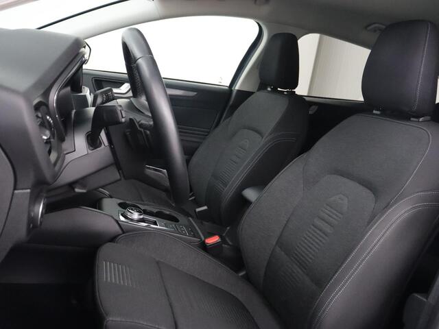 Ford FOCUS 1.5 EcoBoost Active | Stoel & stuurverwarming | Trekhaak | Camera | Adaptive cruise | Carplay | Navigatie | B&O Sound | Climate control | Keyless | Full LED | Park Assist