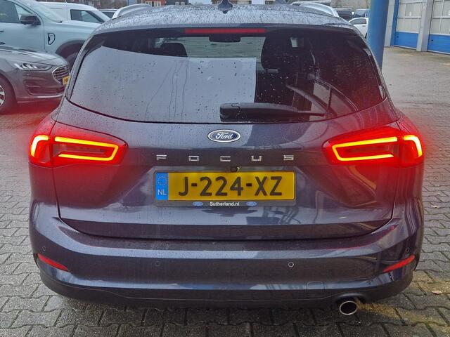 Ford FOCUS Wagon 1.0 EcoBoost Titanium Business | Dealeronderhouden! | 1e Eig | Trekhaak | AGR Stoelen | Full LED | Climate Control | Cruise Control |