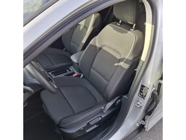 Ford FOCUS Wagon 1.0 EcoBoost Hybrid Titanium X