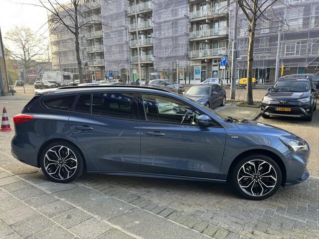 Ford FOCUS Wagon 1.0 EcoBoost ST Line Business | Navigatie | Cruise Control | Winter-Pack | Parking Pack | Blis (Dodehoek Detectie ) | B&O Audio | Keyless Enrty | 18 Inch Velgen | Dealeronderhouden |