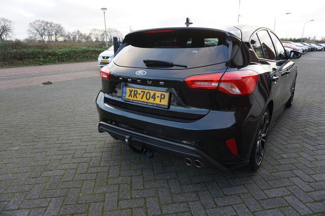 Ford FOCUS 1.0 ECOBOOST 126PK ST LINE BUSINESS ORIGINEEL NEDERLANDS LED NAVI ANDROID/APPLECARPLAY 18INCH STOEL+STUURVERWARMING TREKHAAK ECC AIRCO CRUISECONTROL PDC V+A BLUETOOTH ENZ...