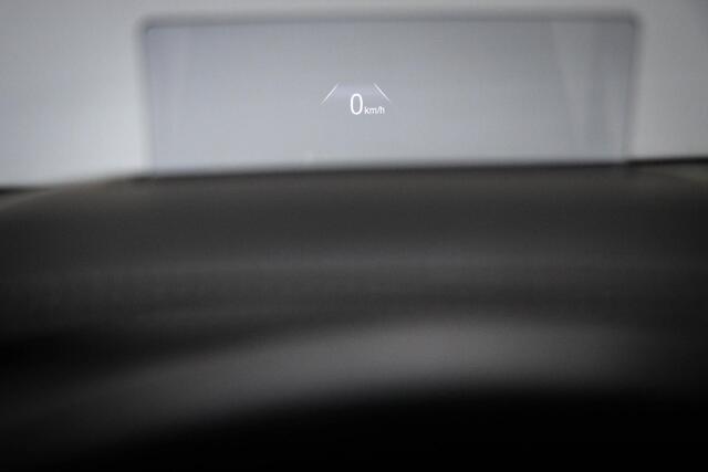 Ford FOCUS 1.5 EcoBoost Vignale | WINTER / VEILIGHEIDS- PACK | PANORAMDAK | APPLE | CAMERA