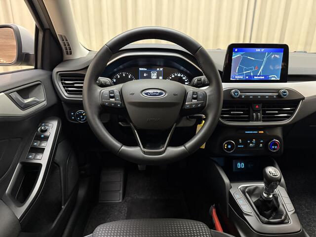 Ford FOCUS Wagon 1.0 EcoBoost Hybrid Trend *Org.NL!* Carplay / Camera / Cruise / LED / Navigatie / 16'' LMV