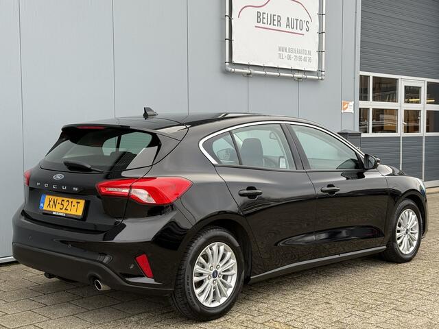 Ford FOCUS 1.0 EcoBoost Titanium Business Carplay/Trekhaak.