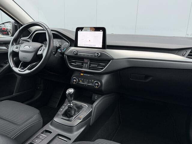 Ford FOCUS 1.0 EcoBoost Titanium Business Carplay/Trekhaak.