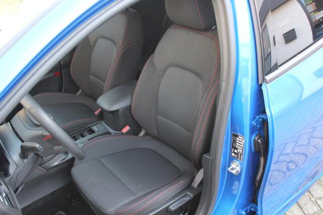 Ford FOCUS Wagon 1.0 EcoBoost Hybrid ST Line X Driver Ass Pack, Elek achterklep, Desert Island Blue!!