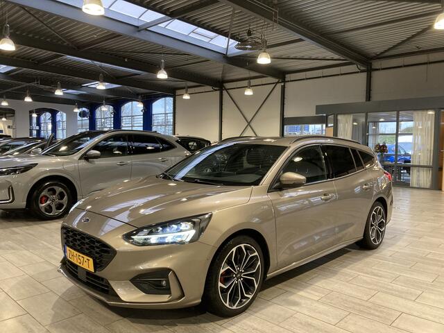 Ford FOCUS Wagon EcoBoost 125pk ST Line Business | Winter Pack | Camera | Adapt. Cruise | B&O | 18'' velgen | Keyless | LED |