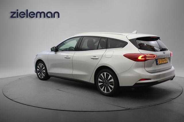 Ford FOCUS 1.0 EcoBoost Hybrid Titanium X wagon - Carplay, Navi, Cruise, Camera