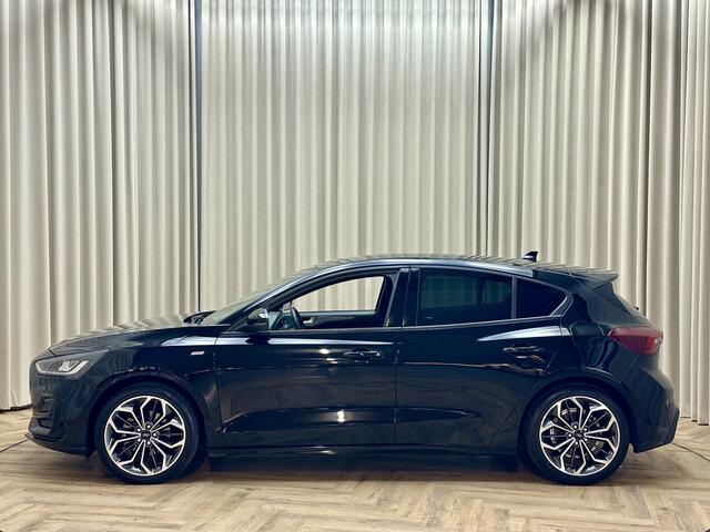 Ford FOCUS 1.0 EcoBoost Hybrid *ST Line* 155PK! / Facelift / Stuur/Stoelverwarming / Apple Carplay / Keyless / Trekhaak / B&O / LED / Org.NL!