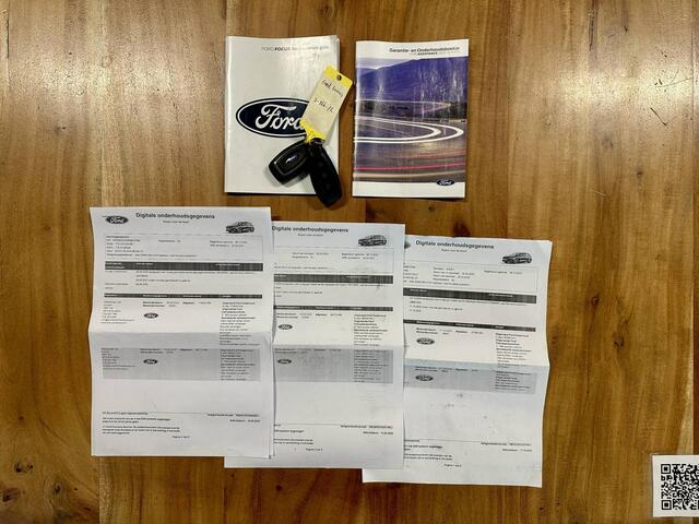 Ford FOCUS 1.0 EcoBoost Hybrid *ST Line* 155PK! / Facelift / Stuur/Stoelverwarming / Apple Carplay / Keyless / Trekhaak / B&O / LED / Org.NL!