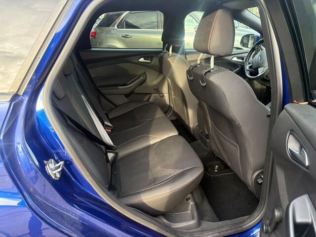 Ford FOCUS Wagon 1.5 Titanium