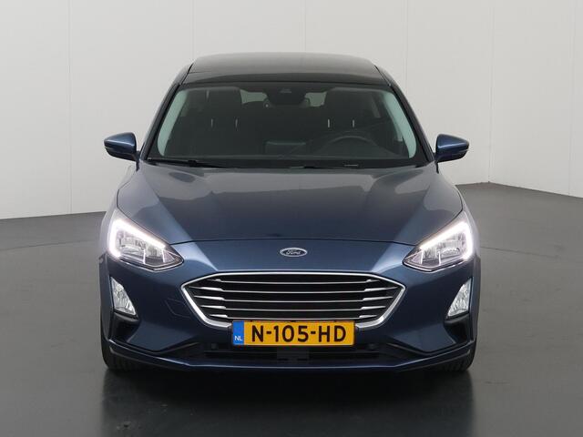 Ford FOCUS 1.0 EcoBoost Hybrid Titanium X Business | Panoramadak | Navigatie | Cruise Control | Climate Control |