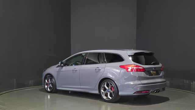 Ford FOCUS Wagon 2.0 ST-3 | Cruise | Bi-Xenon | 250 PK