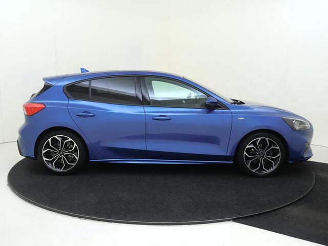 Ford FOCUS 1.0 EcoBoost ST-Line Automaat | Navigatie | Airco | Adaptieve Cruise Control | Camera | Parkeersensore Achter