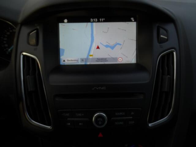 Ford FOCUS 1.0 LEASE EDITION 125 pk-Carplay-Navi-Cruise-Media-Blth-Pdc