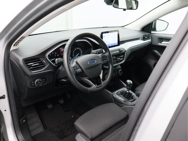 Ford FOCUS Wagon 1.0 EcoBoost Hybrid Trend Edition Business/ mooie auto!