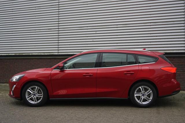 Ford FOCUS Wagon 1.0 EcoB.125pk Hybrid Business/Winterpakket/ Dealeronderhouden/1e Eigenaar.