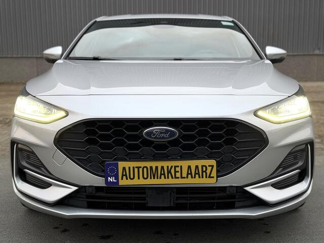 Ford FOCUS 1.0 EcoBoost Hybrid ST Line | Moondust Silver