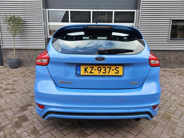 Ford FOCUS | NL Auto | Lm velgen | Airco 1.5 ST-Line