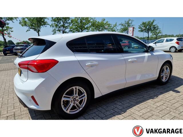 Ford FOCUS 1.0 EcoB. Tr Ed. bns