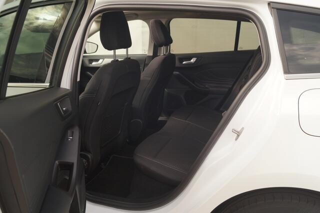 Ford FOCUS Wagon 1.0 EcoBoost 155pk Hybrid Titanium X Business -PANO-