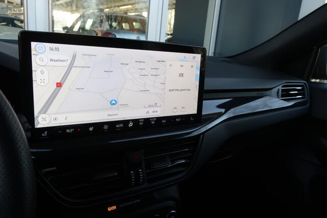 Ford FOCUS 1.0 ECOBOOST HYBRID 155PK ST-LINE, All Season Banden, etc.