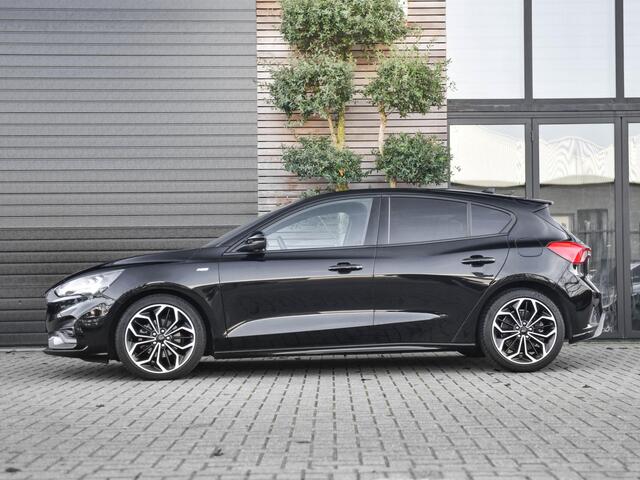 Ford FOCUS 1.5 EcoBoost ST Line Business Feestdagen geopend bel voor een afspraak. B&O, Panoramadak, Adaptieve, cruise control Led verlichting, 18 inch Velgen