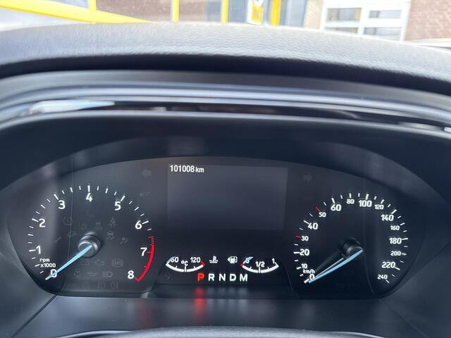 Ford FOCUS 1.5 EcoBoost ST Line Business Incl 12 maanden BOVAG garantie