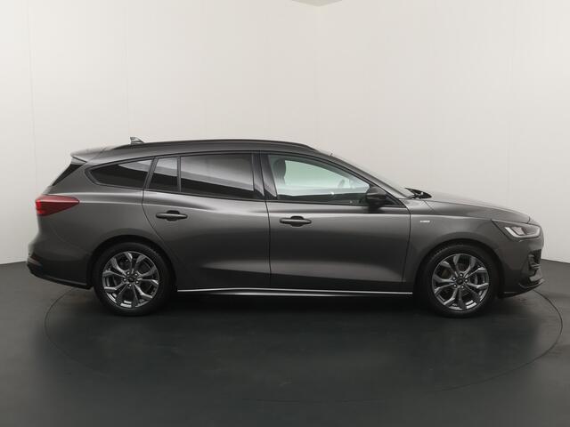 Ford FOCUS Wagon EcoBoost Hybrid 125 pk ST Line | Winter Pack | 4 seiz. banden | Navi | Clima | Cruise | Dr. loos Apple Carplay