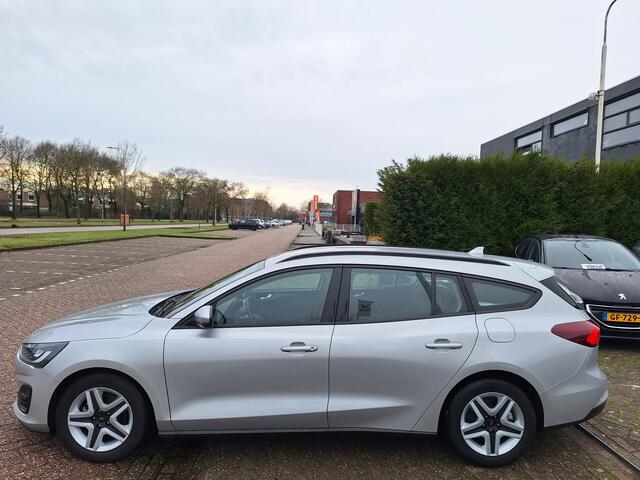 Ford FOCUS Wagon 1.0 EcoBoost Hybrid Connected