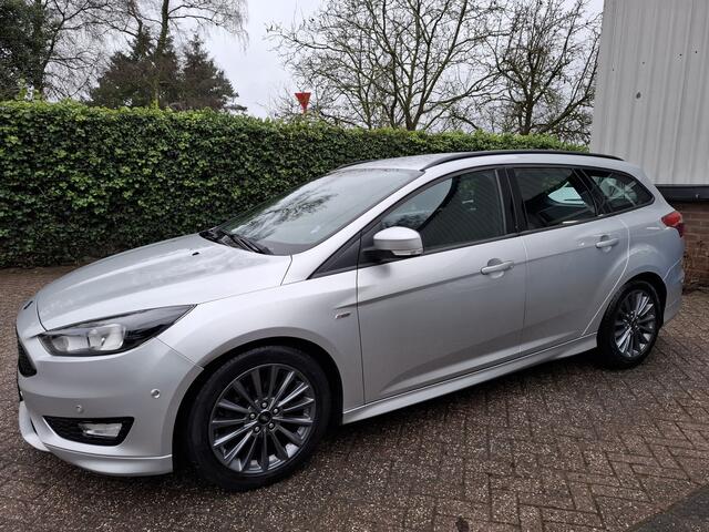 Ford FOCUS Wagon 1.0 ST-Line CLIMAT/CRUISE/NAVI/PDC/TREKHAAK/LED 125PK