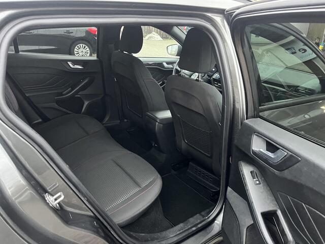 Ford FOCUS Wagon 1.0 EcoBoost Hybrid ST Line X Business TREKHAAK CAMERA CLIMA