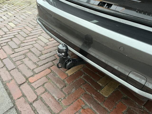 Ford FOCUS Wagon 1.0 EcoBoost Hybrid ST Line X Business TREKHAAK CAMERA CLIMA