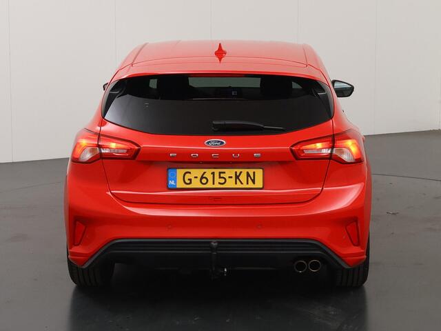 Ford FOCUS 1.0 EcoBoost ST Line Business | Trekhaak | Winterpakket | Cruise Control Adaptief | Navigatie | Climate Control |