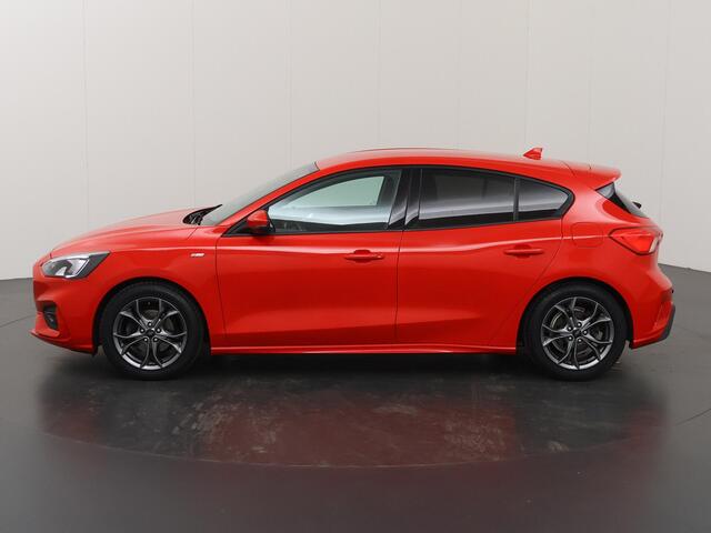 Ford FOCUS 1.0 EcoBoost ST Line Business | Trekhaak | Winterpakket | Cruise Control Adaptief | Navigatie | Climate Control |
