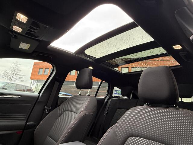 Ford FOCUS Wagon BWJ 2023 1.0 EcoBoost 155 PK Hybrid ST Line X AUTOMAAT | FULL LED | PANO | ADAPTIVE CRUISE | STOELVERW. | CAMERA | KEYLESS | ELEKTRI. ACHTERKLEP | VOORRUIT VERW. | CARPLAY + ANDROID | NAVI | CLIMA | LMV | PDC