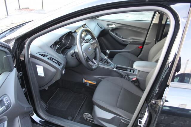 Ford FOCUS Wagon 1.0 Lease Edition