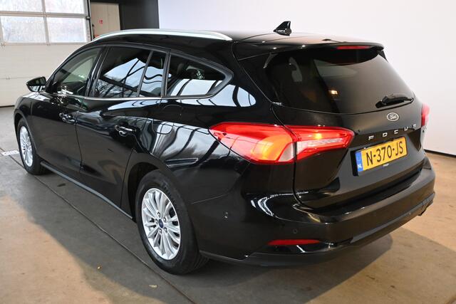 Ford FOCUS Wagon 1.0 EcoBoost Hybrid Titanium X Business Navigatie Carplay Stoelverwarming Inruil Mogelijk!