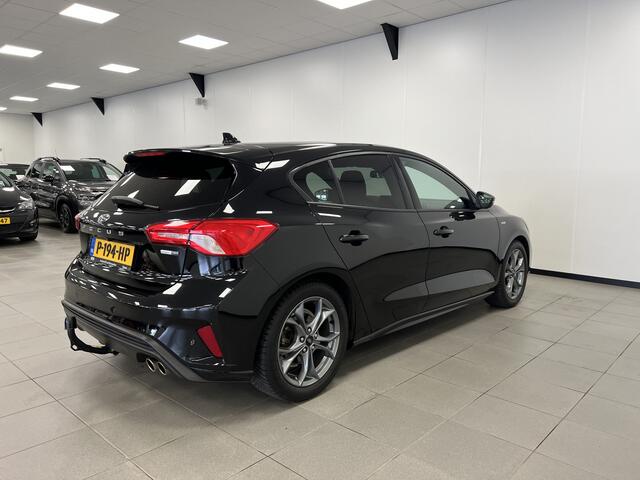 Ford FOCUS 1.0 EcoB. 125PK / Hybrid ST-LINE X / HEAD-UP / STOEL-STUURVERW. / TREKH. / CAMERA /