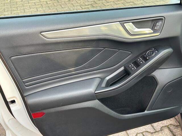 Ford FOCUS FORD FOCUS WAGON 1.5 150 PK TITANIUM BNS